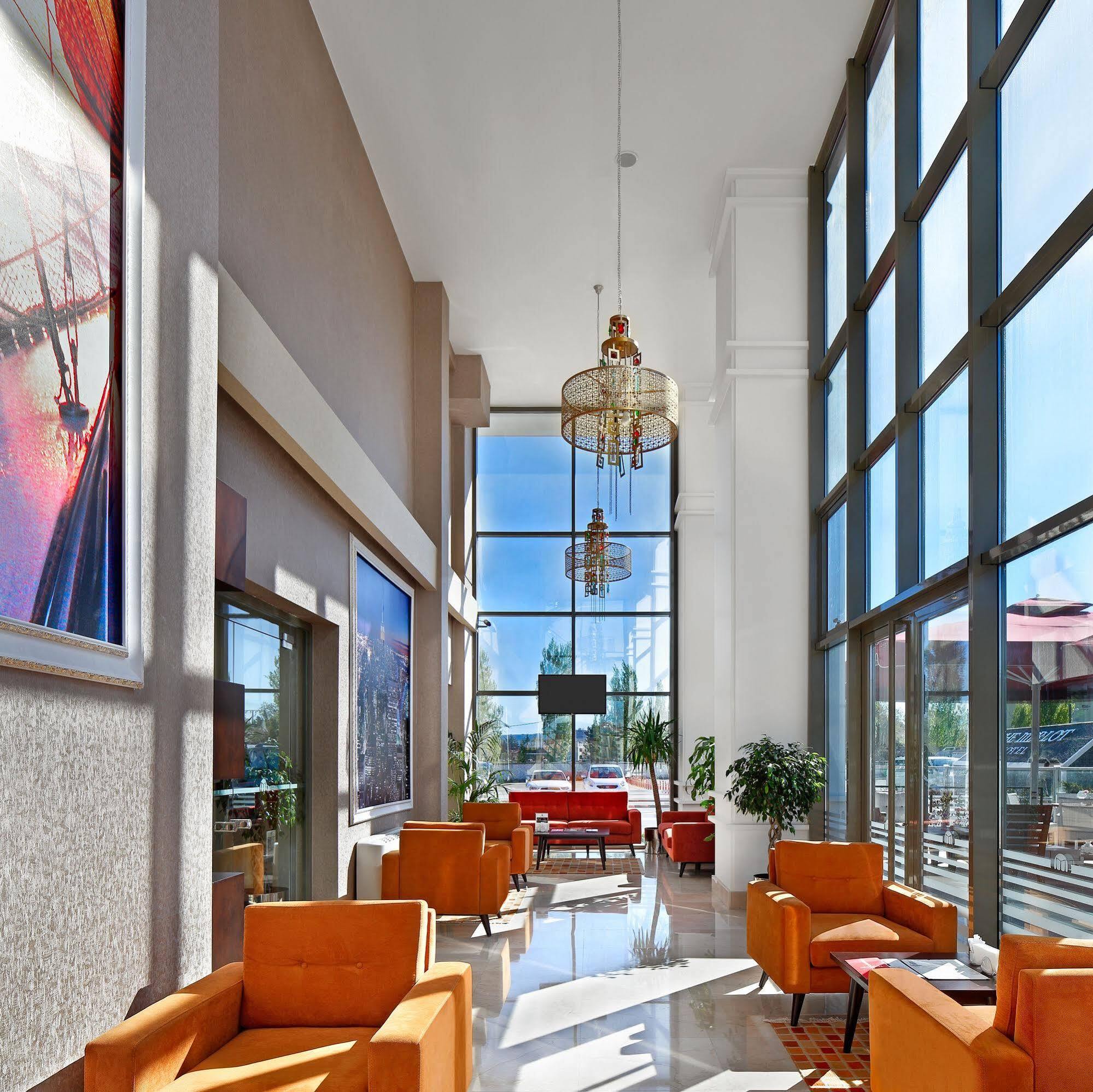 The Merlot Hotel Eskişehir Extérieur photo